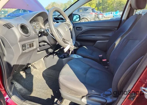 2019 Mitsubishi Mirage G4 Es z USA, uszkodzony, nr VIN ML32F3FJ5KHF02165